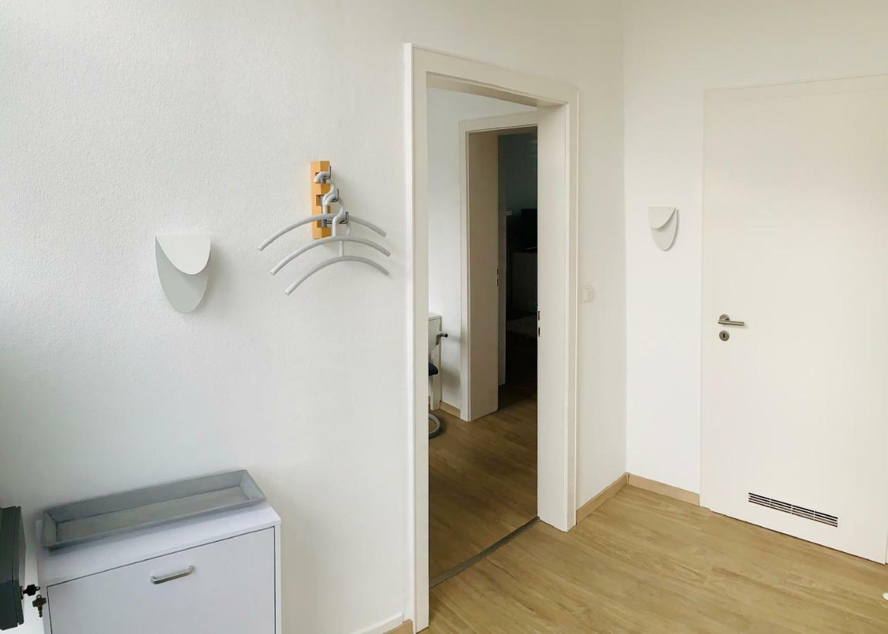 Moderner Bungalow, 20 Minuten Bis Hannover City, 24H Check-In Garbsen Eksteriør bilde