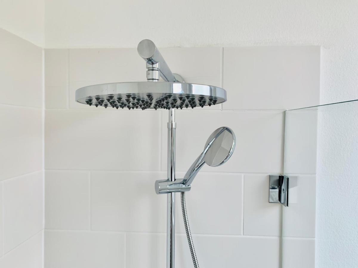 Moderner Bungalow, 20 Minuten Bis Hannover City, 24H Check-In Garbsen Eksteriør bilde
