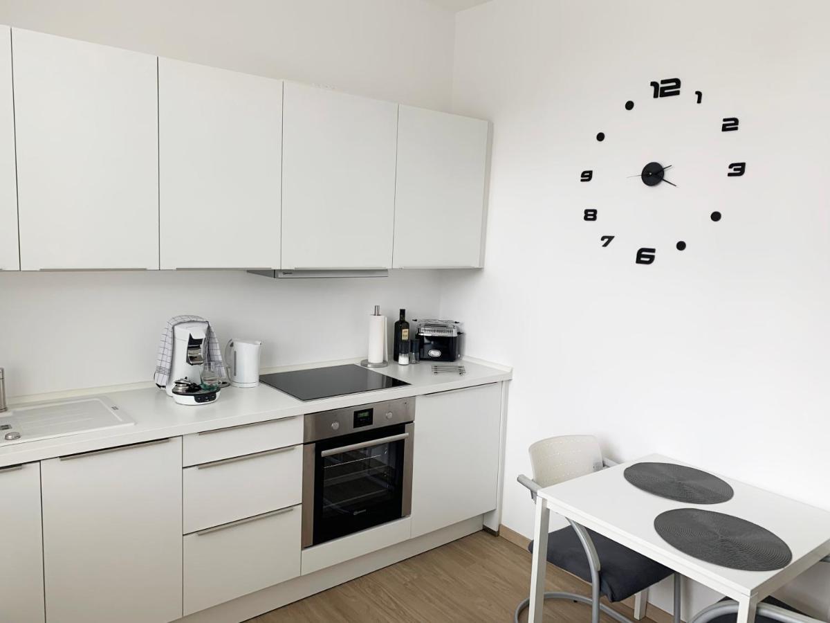 Moderner Bungalow, 20 Minuten Bis Hannover City, 24H Check-In Garbsen Eksteriør bilde